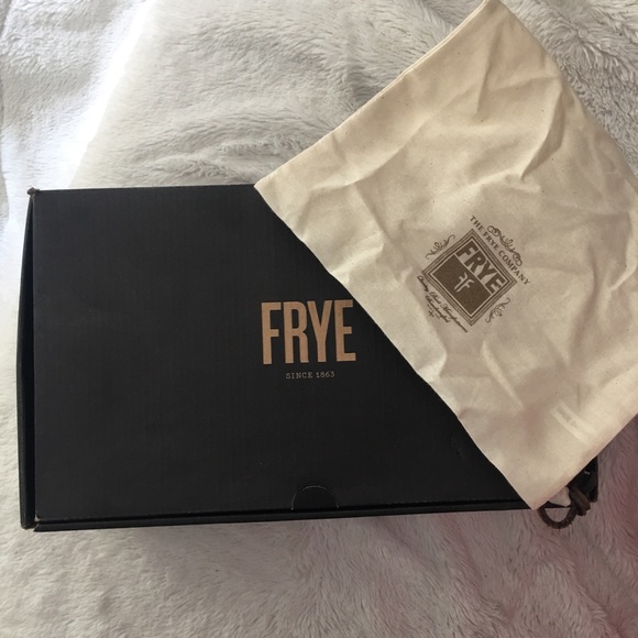 FRYE TERRI PERF GORE MULE 9.5 ASH - Picture 5 of 6